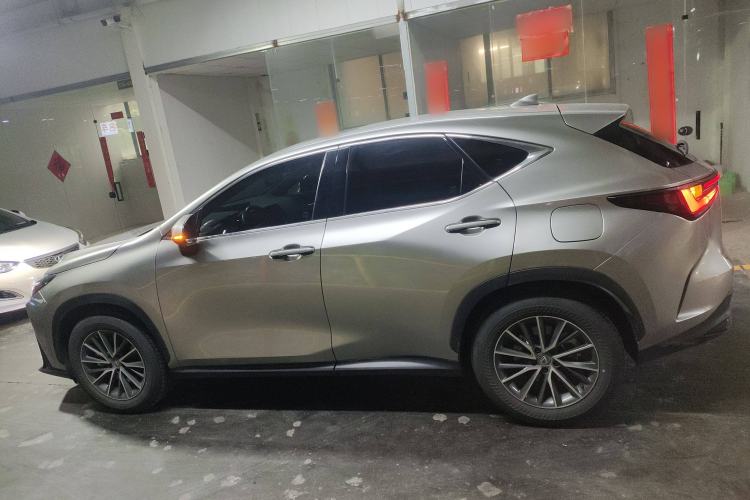 Used Lexus NX New Energy 2023 400h+ Comfort Edition Exterior 3