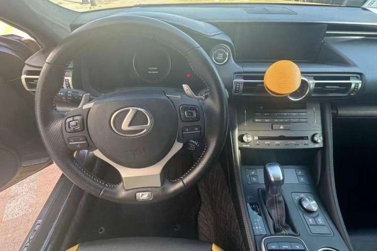 Used Lexus RC 2019 RC 300 F SPORT Edition Interior 2