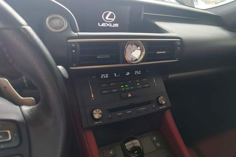 Used Lexus RC 2016 200t F SPORT Edition Audio And AC Panel