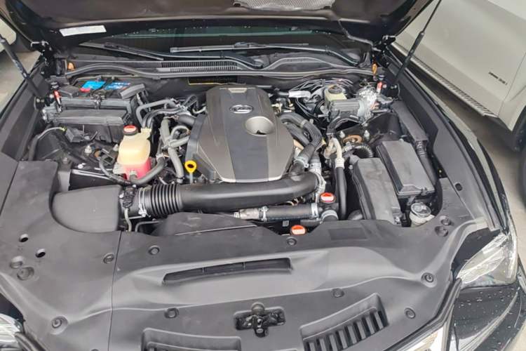 Used Lexus RC 2016 200t F SPORT Edition Engine Bay