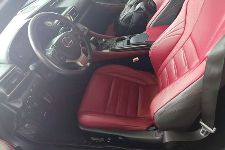 Used Lexus RC 2016 200t F SPORT Edition Left Front Seat
