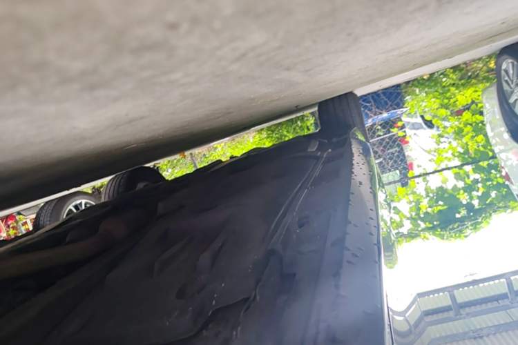 Used Lexus RC 2016 200t F SPORT Edition Right Side Sill