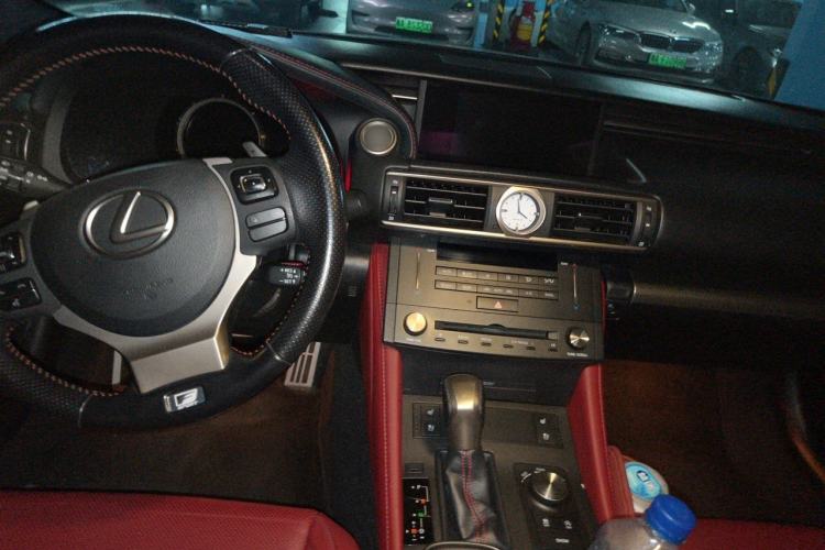 Used Lexus RC 2016 200t F SPORT Edition Center Console