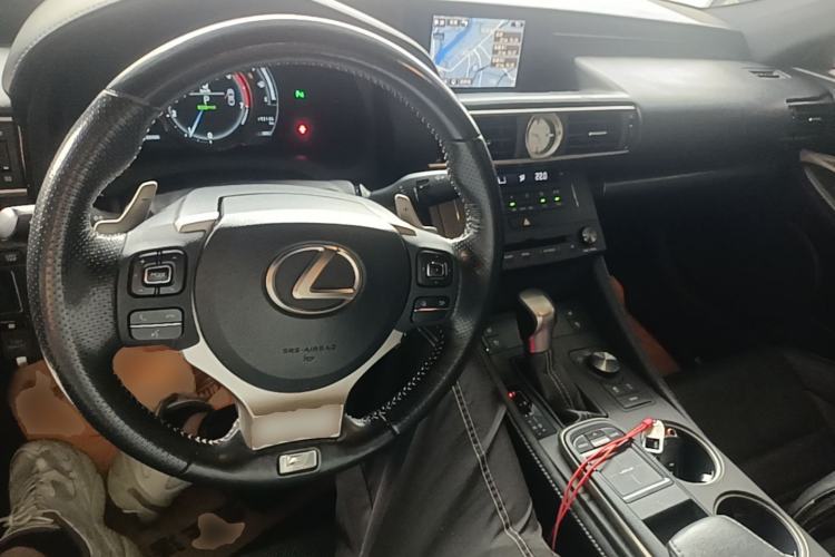 Used Lexus RC 2016 200t F SPORT Edition Center Console