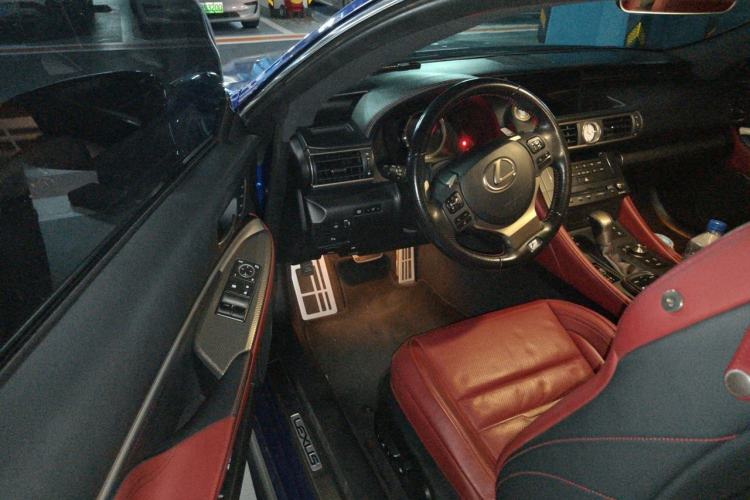 Used Lexus RC 2016 200t F SPORT Edition Driver Seat