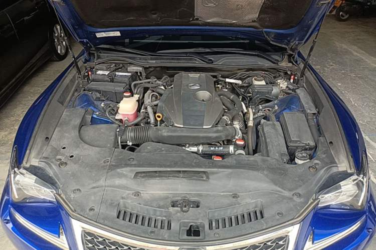 Used Lexus RC 2016 200t F SPORT Edition Engine Bay