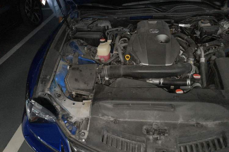Used Lexus RC 2016 200t F SPORT Edition Engine Bay Right