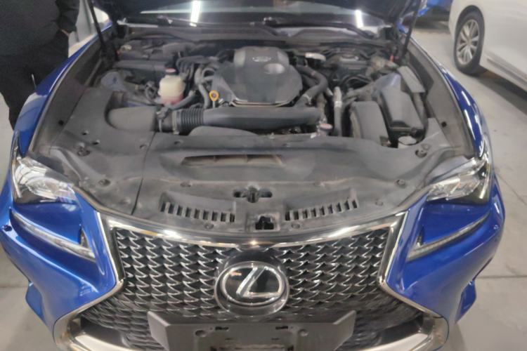 Used Lexus RC 2016 200t F SPORT Edition Engine Bay