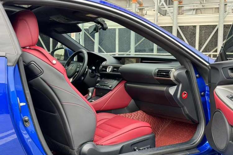 Used Lexus RC 2016 200t F SPORT Edition Interior 4