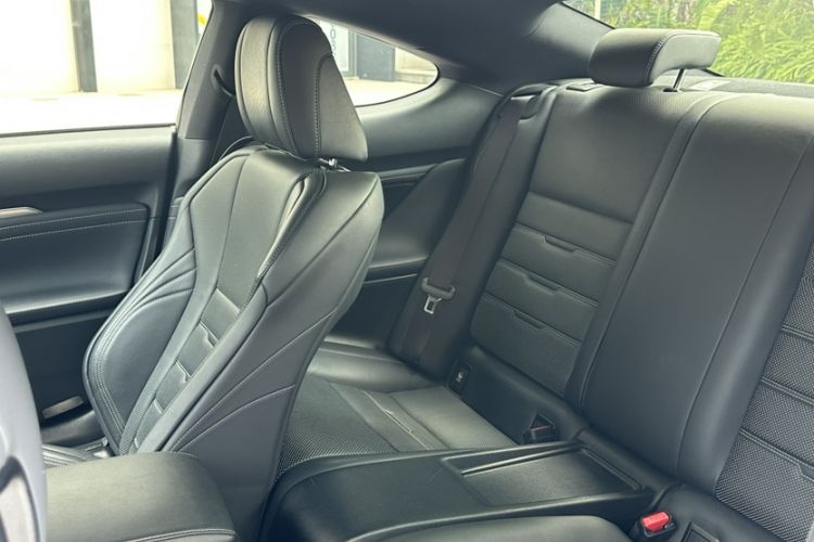 Used Lexus RC 2016 200t F SPORT Edition Interior 6