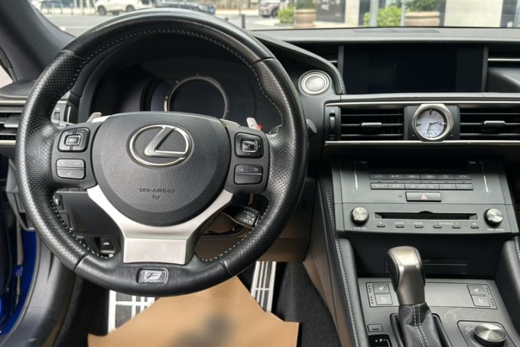 Used Lexus RC 2016 200t F SPORT Edition Interior 7