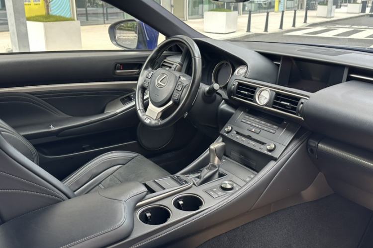 Used Lexus RC 2016 200t F SPORT Edition Interior 9