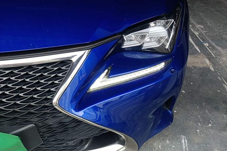 Used Lexus RC 2016 200t F SPORT Edition Left Front Headlight
