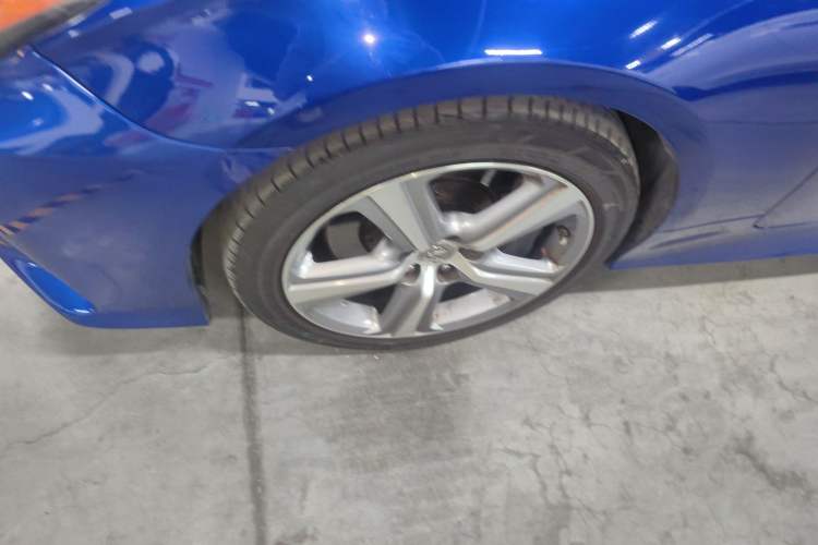 Used Lexus RC 2016 200t F SPORT Edition Left Front Wheel Hub