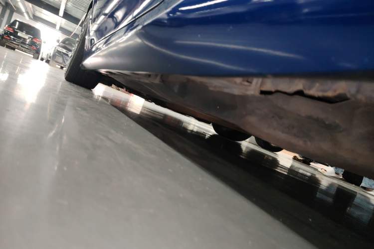 Used Lexus RC 2016 200t F SPORT Edition Left Side Sill