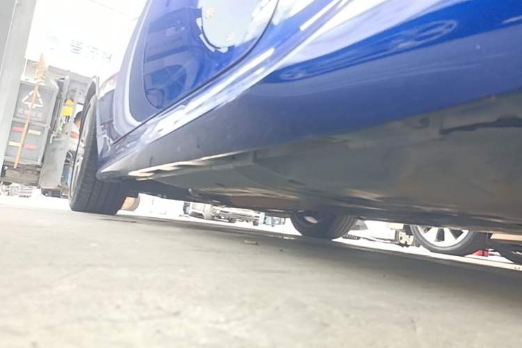 Used Lexus RC 2016 200t F SPORT Edition Left Side Sill