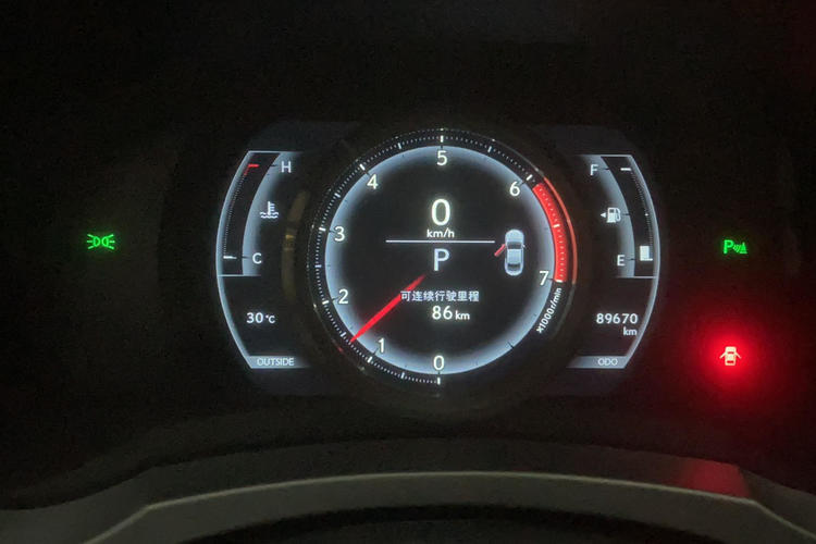 Used Lexus RC 2016 200t F SPORT Edition Odometer Close Up