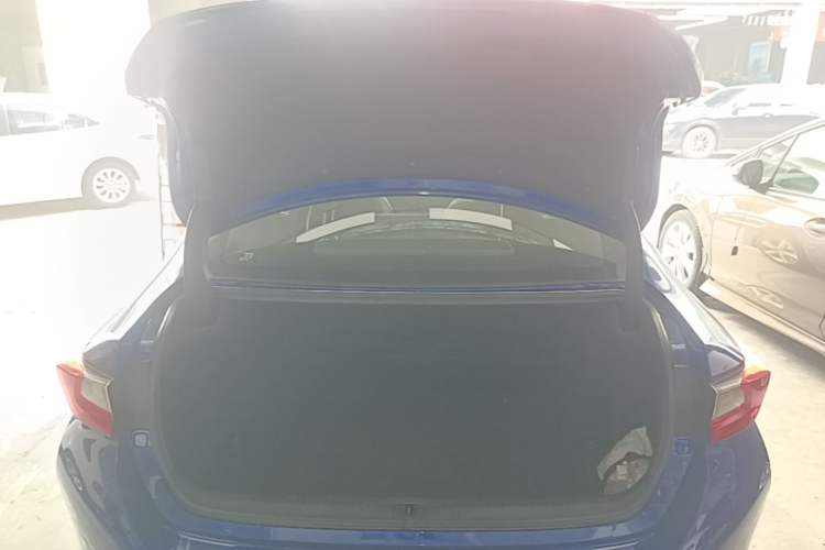 Used Lexus RC 2016 200t F SPORT Edition Trunk