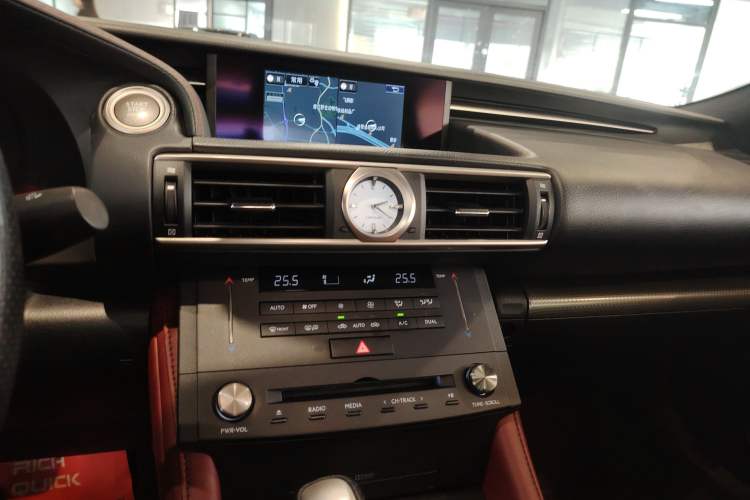 Used Lexus RC 2016 200t F SPORT Edition Audio And AC Panel