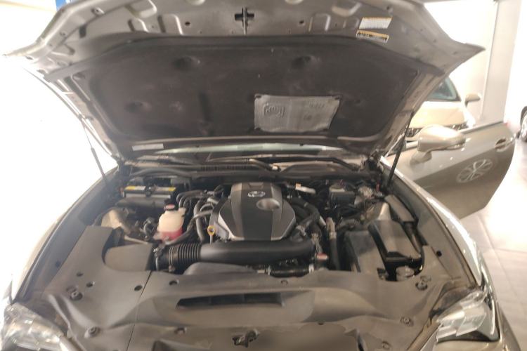 Used Lexus RC 2016 200t F SPORT Edition Engine Bay
