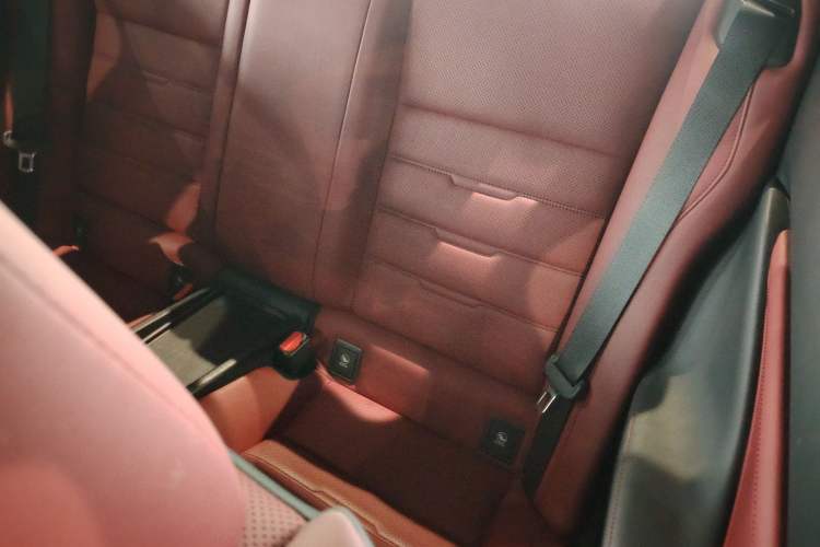 Used Lexus RC 2016 200t F SPORT Edition Left Rear Seat