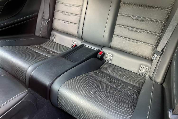 Used Lexus RC 2016 200t F SPORT Edition Interior 5