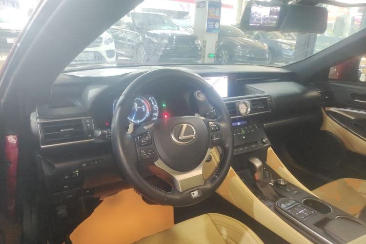 Used Lexus RC 2016 200t F SPORT Edition Center Console