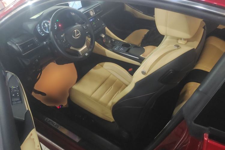 Used Lexus RC 2016 200t F SPORT Edition Driver Seat