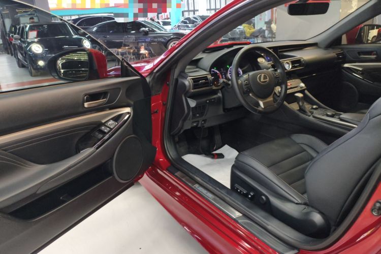 Used Lexus RC 2016 200t Fēngshàng Edition Interior 3