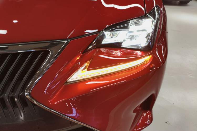 Used Lexus RC 2016 200t Fēngshàng Edition Left Front Headlight