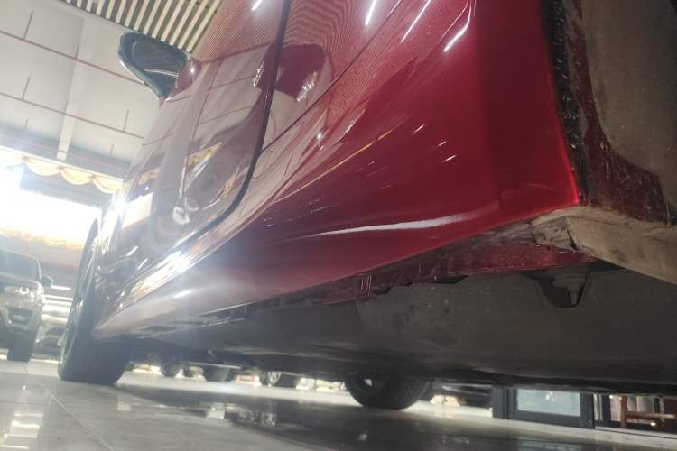 Used Lexus RC 2016 200t F SPORT Edition Left Side Sill