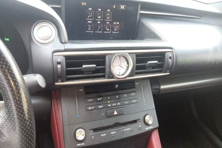 Used Lexus RC 2016 200t F SPORT Edition Audio And AC Panel