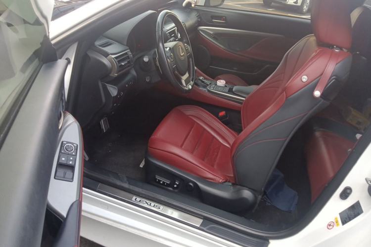 Used Lexus RC 2016 200t F SPORT Edition Driver Seat