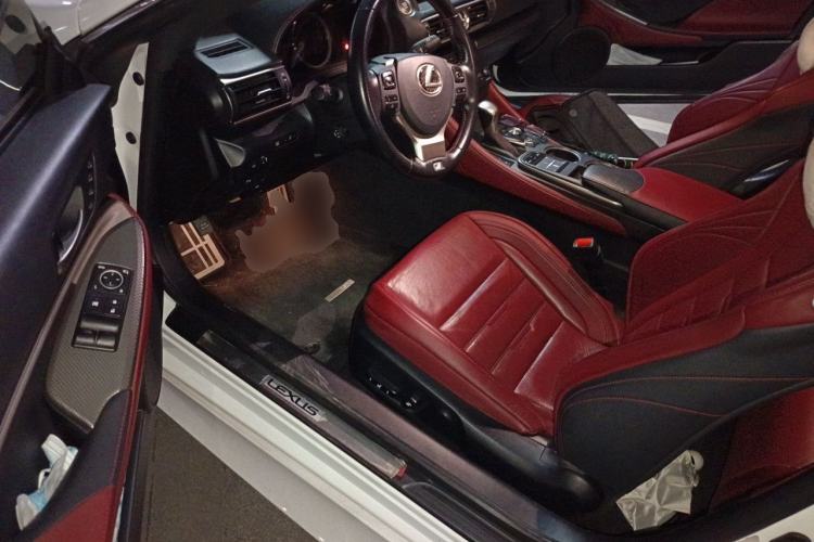 Used Lexus RC 2016 200t F SPORT Edition Driver Seat