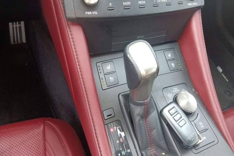 Used Lexus RC 2016 200t F SPORT Edition Gear Lever