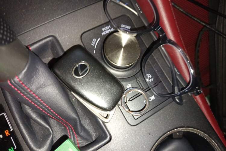 Used Lexus RC 2016 200t F SPORT Edition Vehicle Key