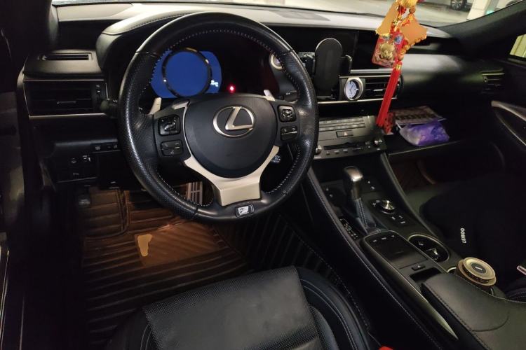Used Lexus RC 2018 RC 300 F SPORT Edition Center Console