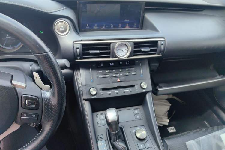 Used Lexus RC 2018 RC 300 F SPORT Edition Audio And AC Panel