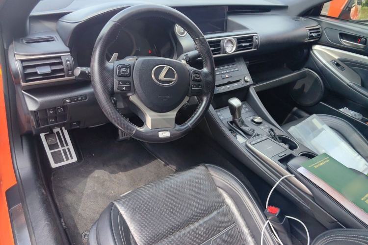 Used Lexus RC 2018 RC 300 F SPORT Edition Center Console
