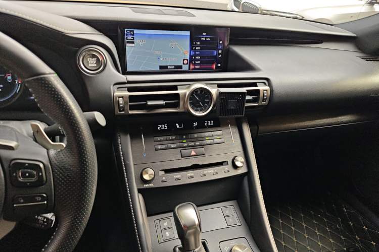 Used Lexus RC 2019 RC 300 F SPORT Edition Audio And AC Panel