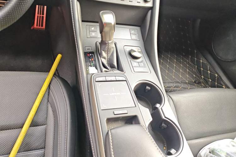 Used Lexus RC 2019 RC 300 F SPORT Edition Gear Lever