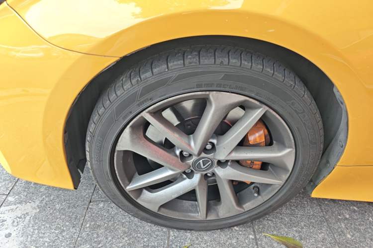 Used Lexus RC 2019 RC 300 F SPORT Edition Left Front Wheel Hub