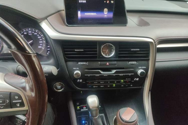 Used Lexus RX 2016 300 Two-Wheel Drive Comfort Edition China V Standard Audio And AC Panel