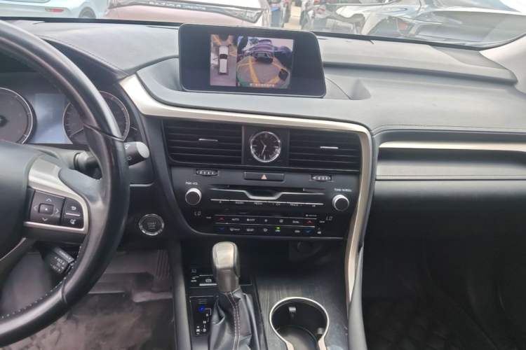 Used Lexus RX 2016 300 Two-Wheel Drive Elite Edition China VI Standard Audio And AC Panel