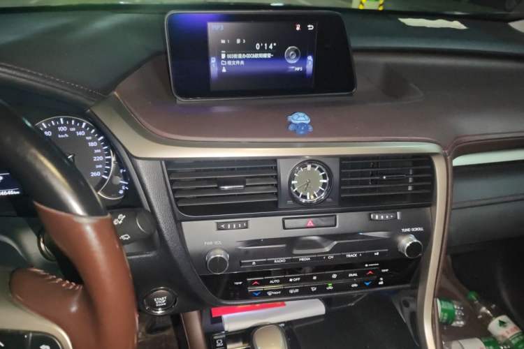 Used Lexus RX 2016 300 4x4 Elegant Edition China V-standard Audio And AC Panel