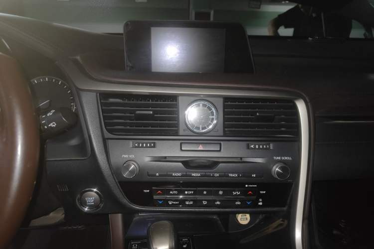 Used Lexus RX 2016 300 4x4 Elegant Edition China V-standard Audio And AC Panel