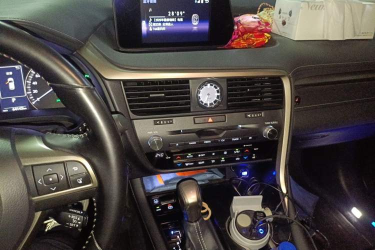 Used Lexus RX 2016 300 Two-Wheel Drive Elite Version China V Standard Audio And AC Panel