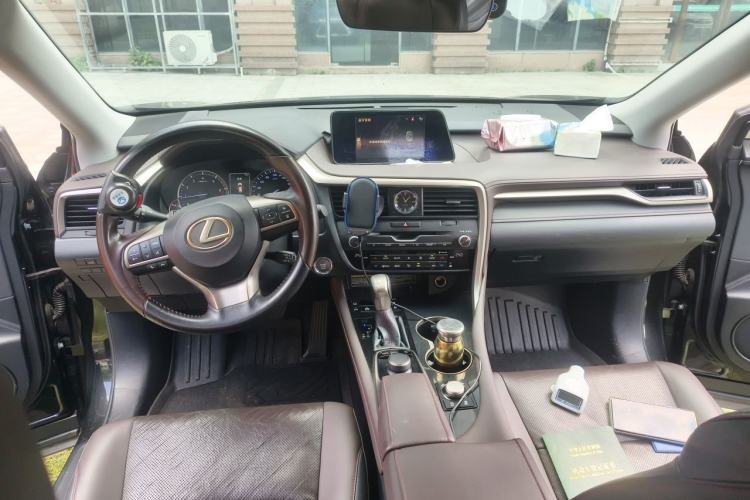 Used Lexus RX 2016 300 Two-Wheel Drive Elite Edition China VI Standard Center Console