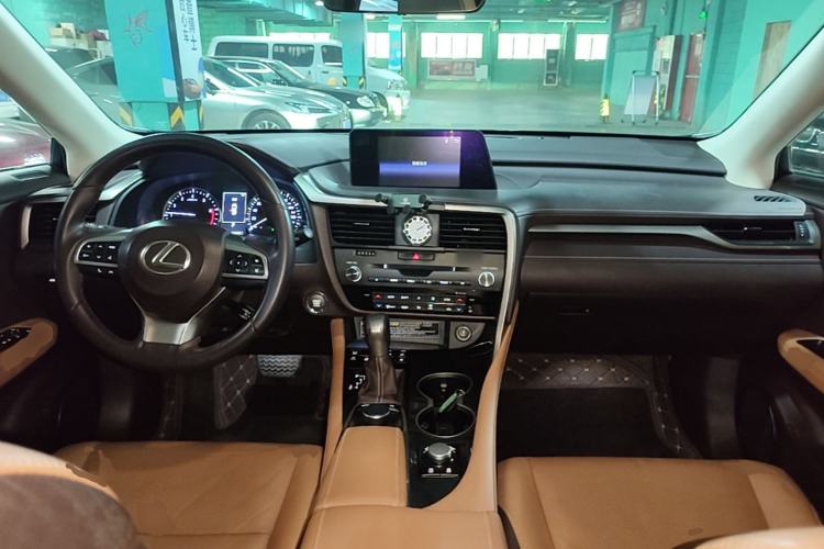 Used Lexus RX 2016 300 Two-Wheel Drive Comfort Edition China V Standard Center Console