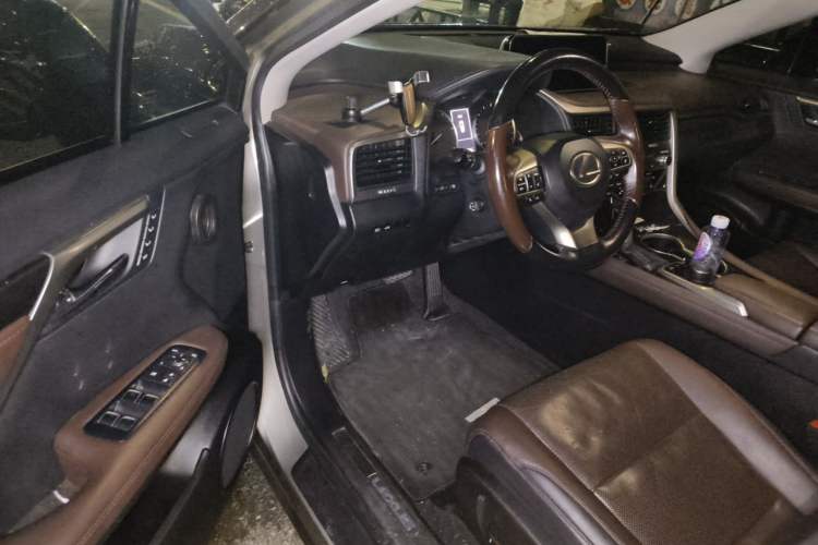 Used Lexus RX 2016 450h Four-Wheel Drive Elegant Edition Driver Seat